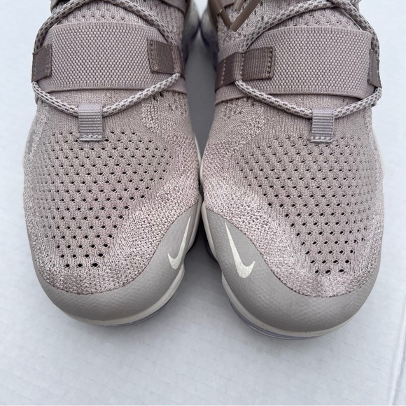 Nike Air VaporMax Utility Moon Particle men’s size 9 like new condition